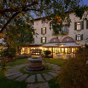 https://hotel-villa-cipriani.hotelinveneto.com