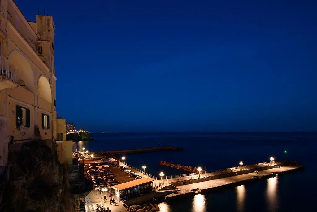 Vista D'Amalfi Bed and Breakfast 2*, Αμάλφι Ιταλία